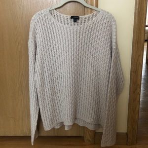 Oversized loose-knit sweater